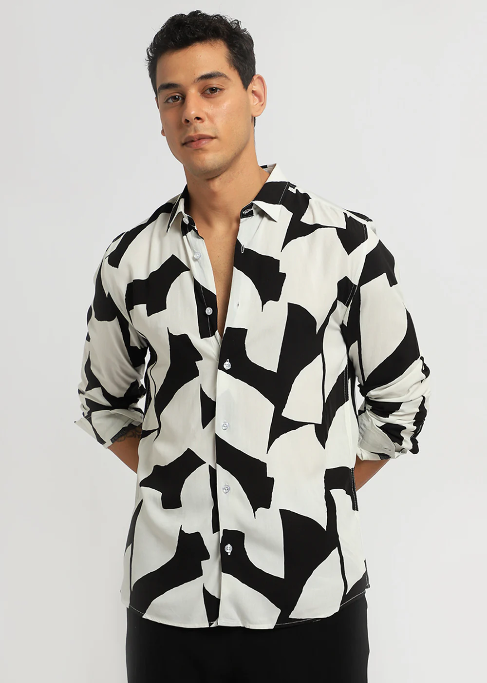 Abstract Monochrome Print Full sleeve shirt - Image 3