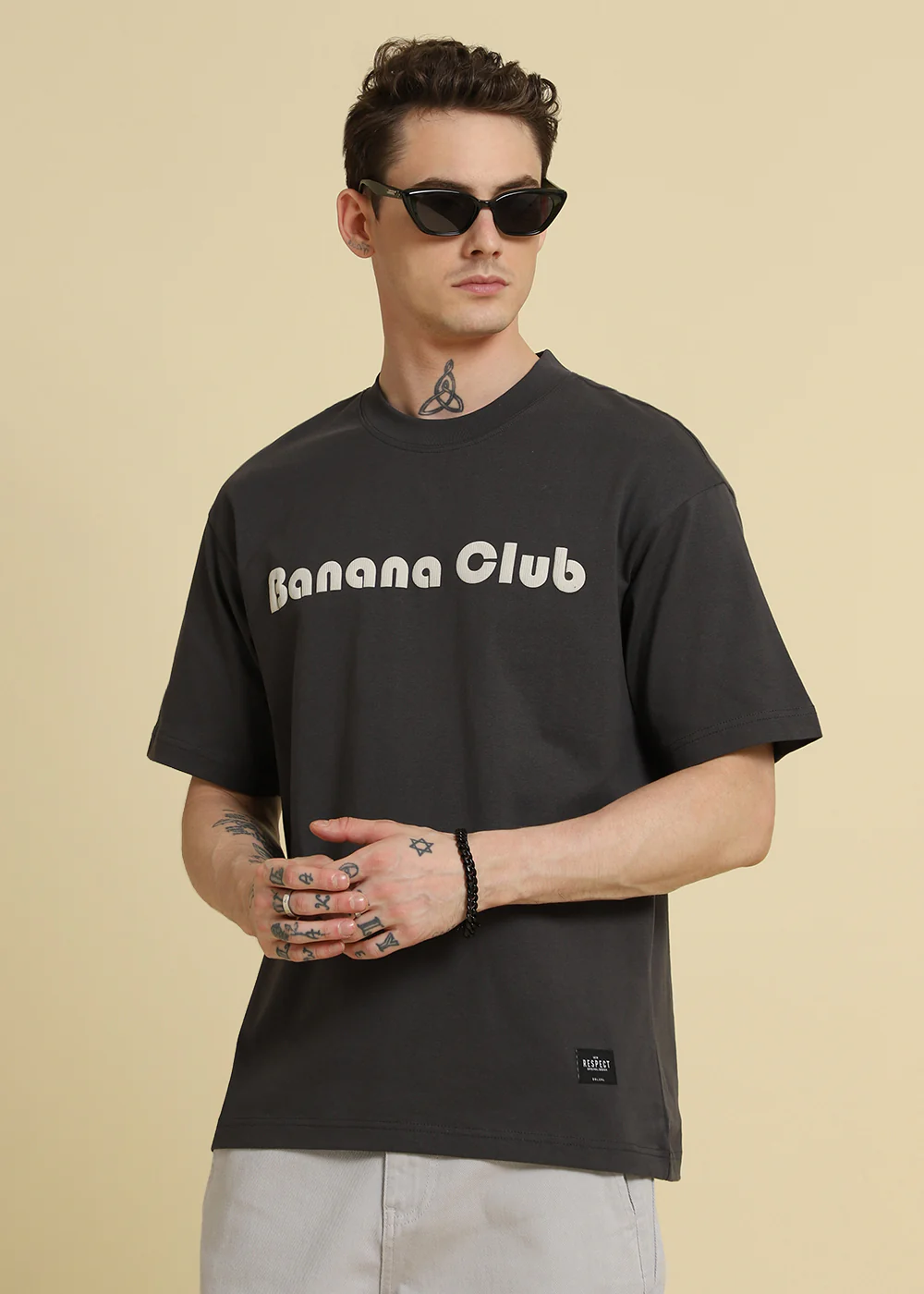 Banana Club Embossed Grey Plain Oversized Fit T-shirt - Image 7