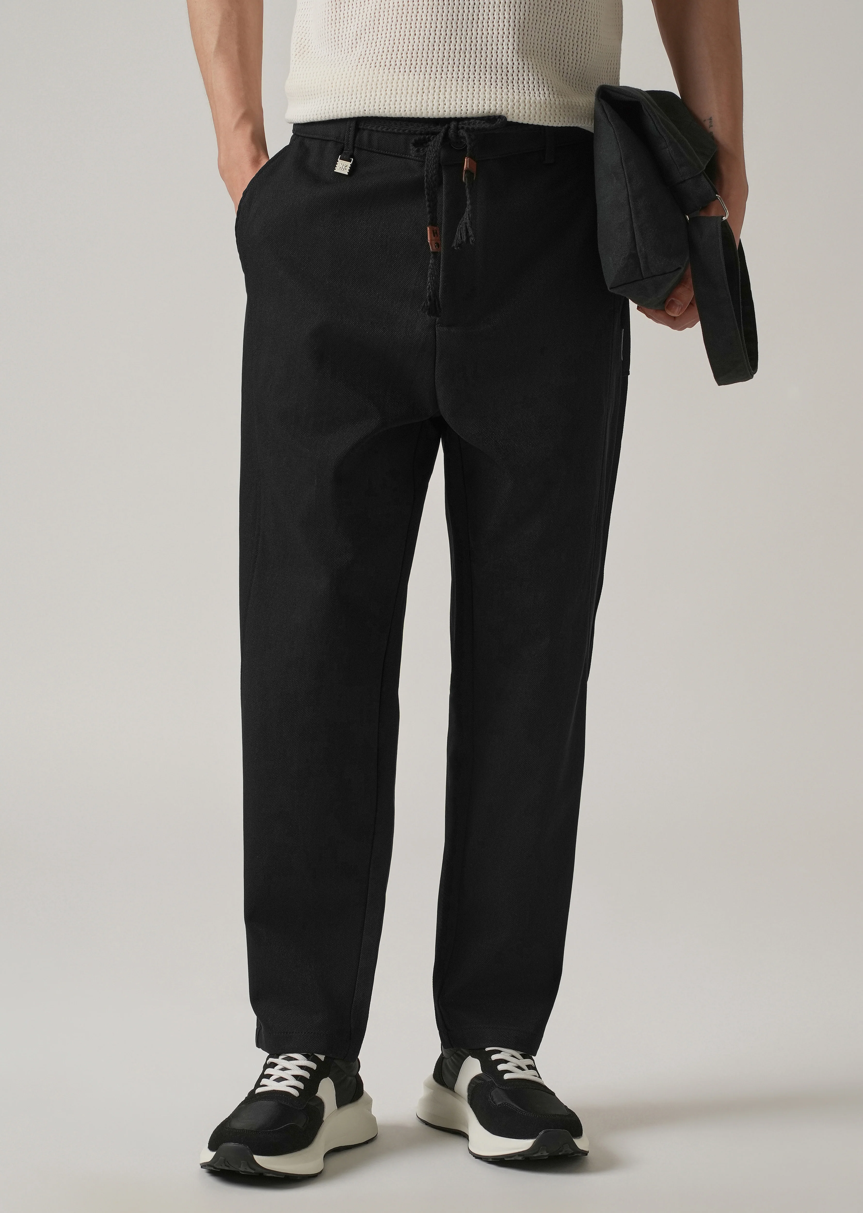 Black Relaxed Fit Tie Waist Pant
