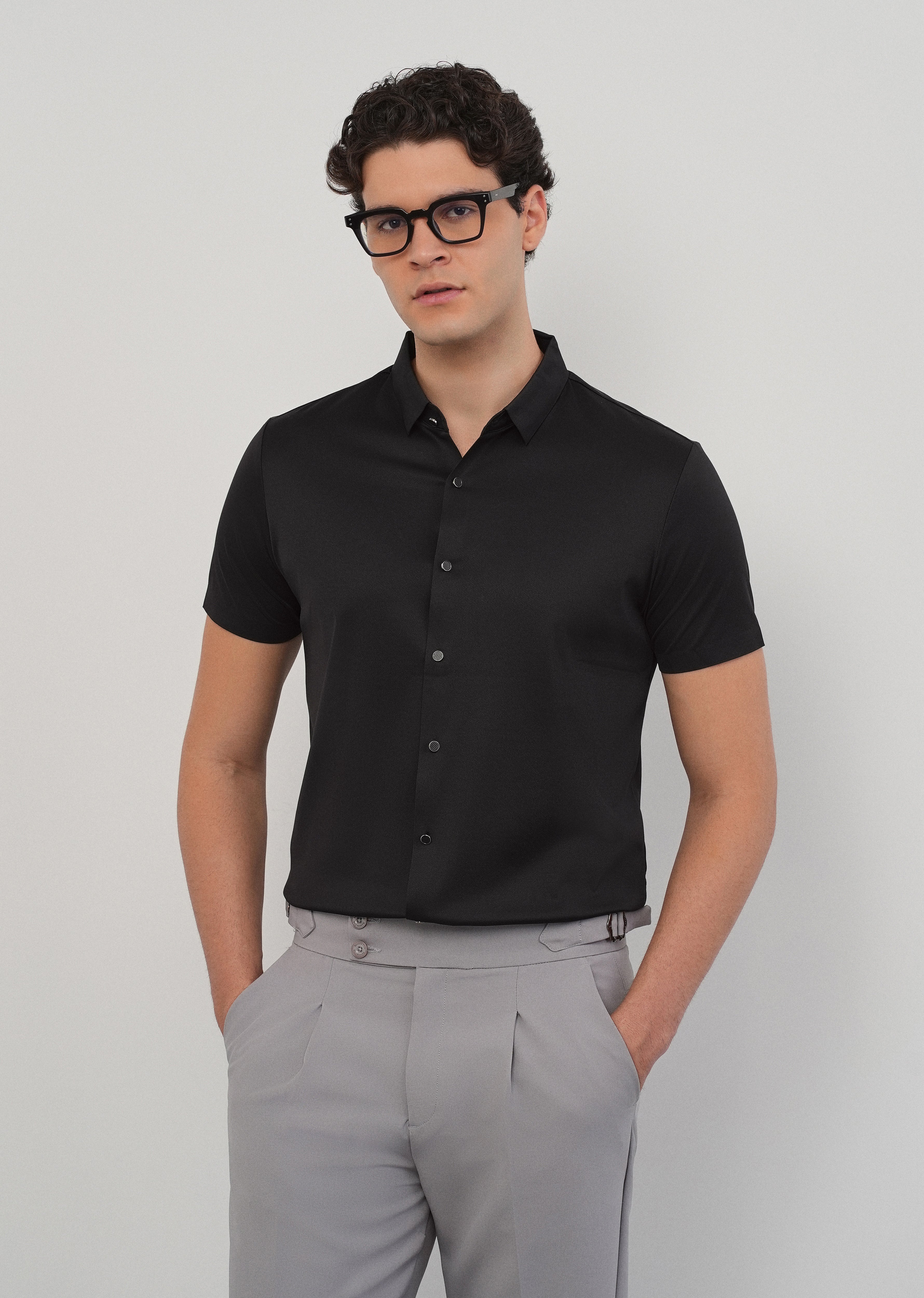 Black Stitchless Plain Half Sleeve Shirt