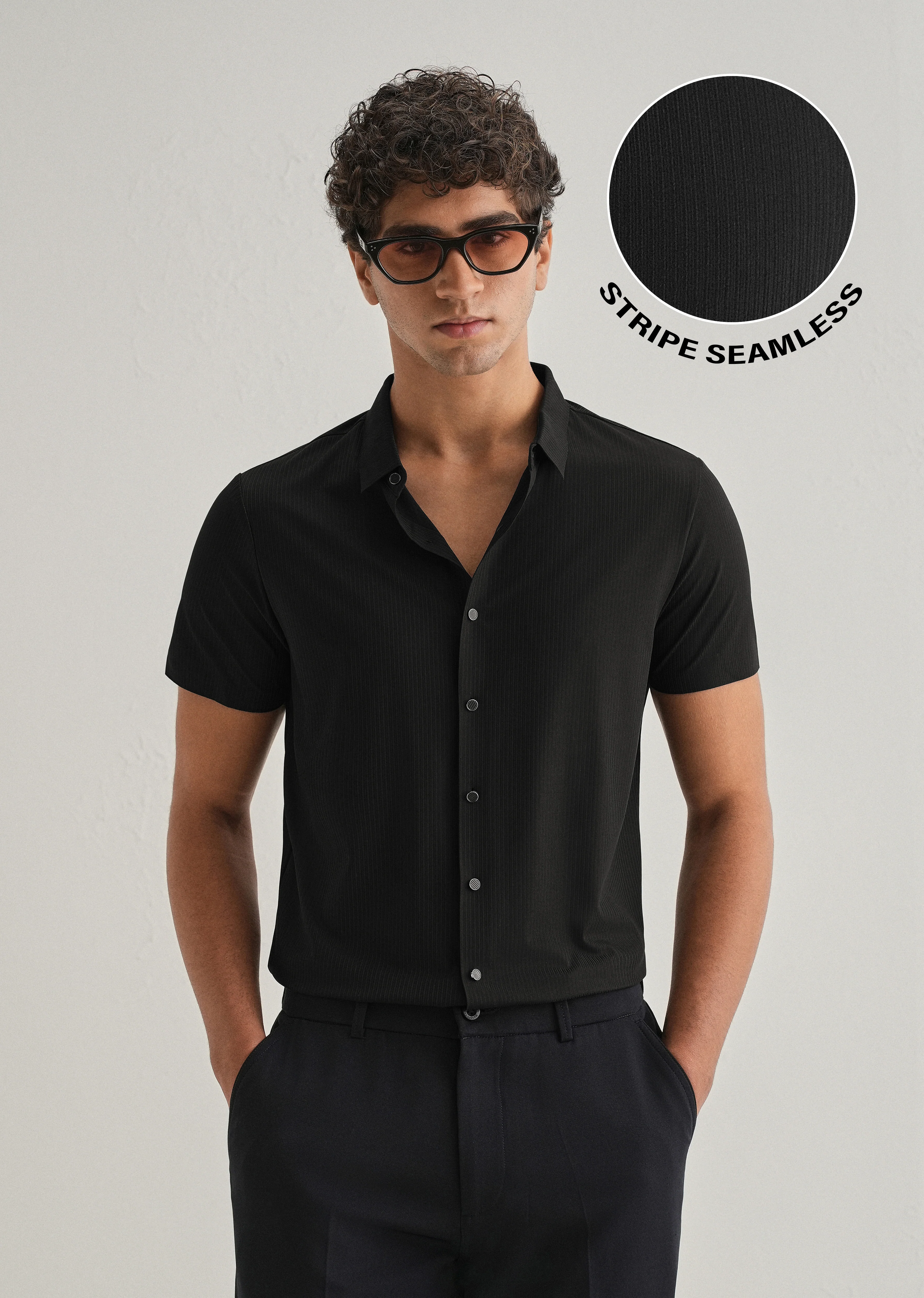 Black Stripe Seamless Shirt