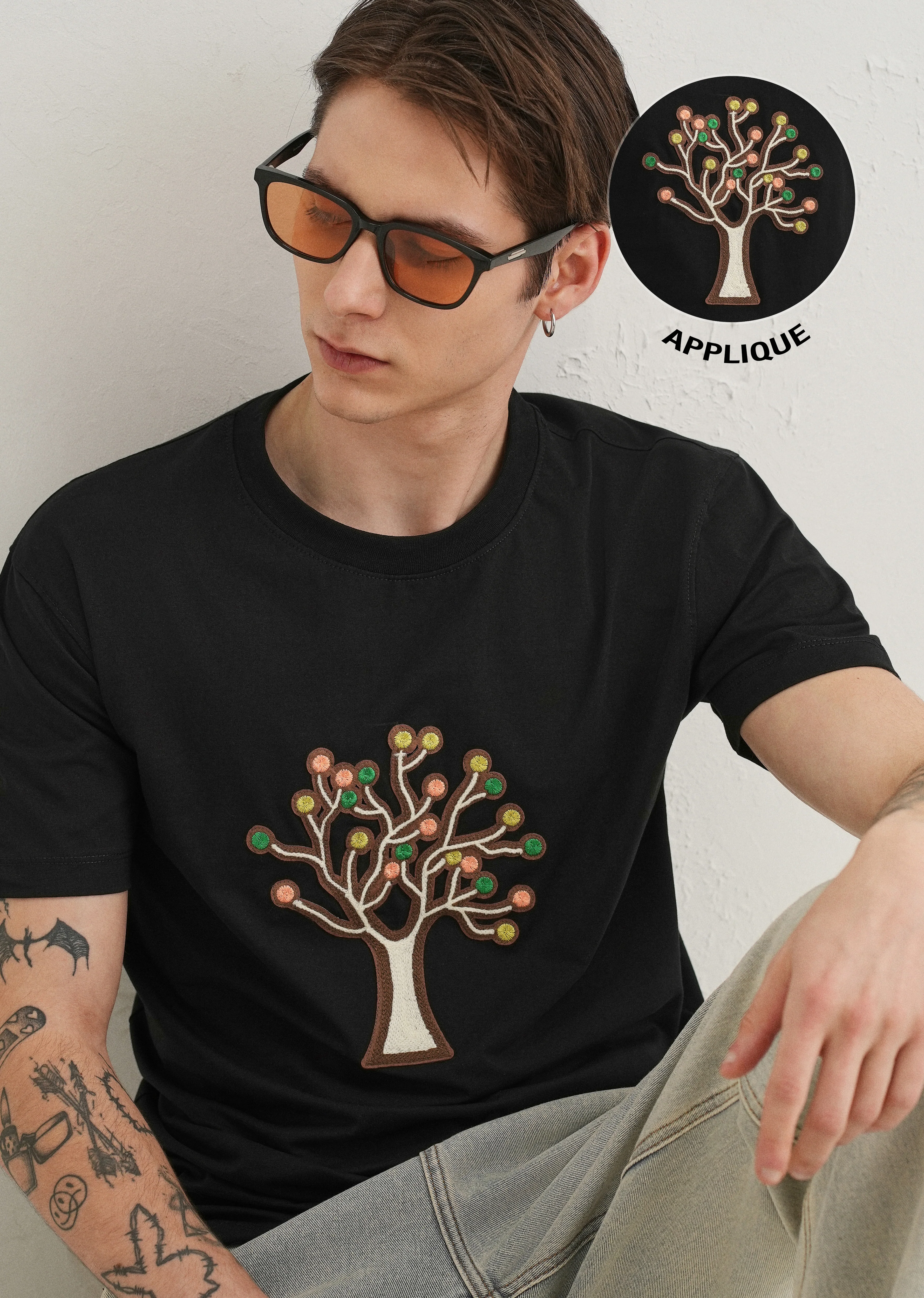 Black Tree Appique T-Shirt - Image 7