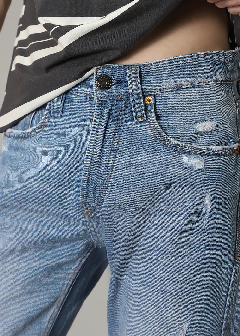 Carter Ripped Blue Straight fit Jeans - Image 2