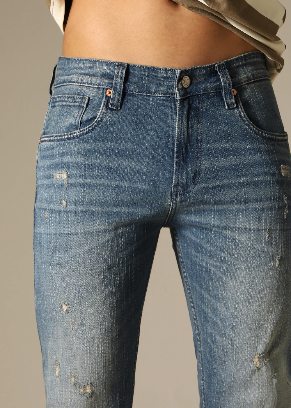 Light Blue Mid Fade Ankle Slim Fit Denim - Image 2