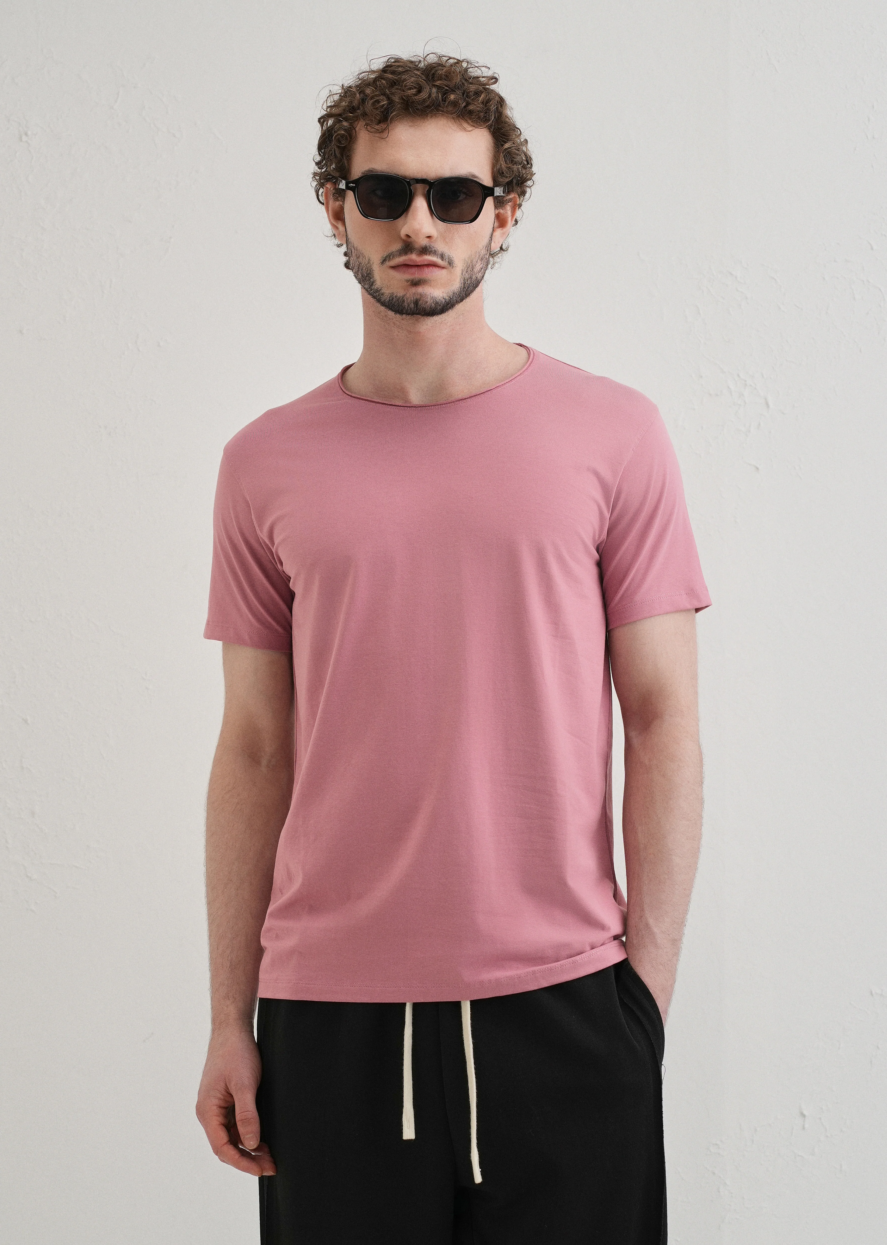 Pink Plain Round Neck T-shirt