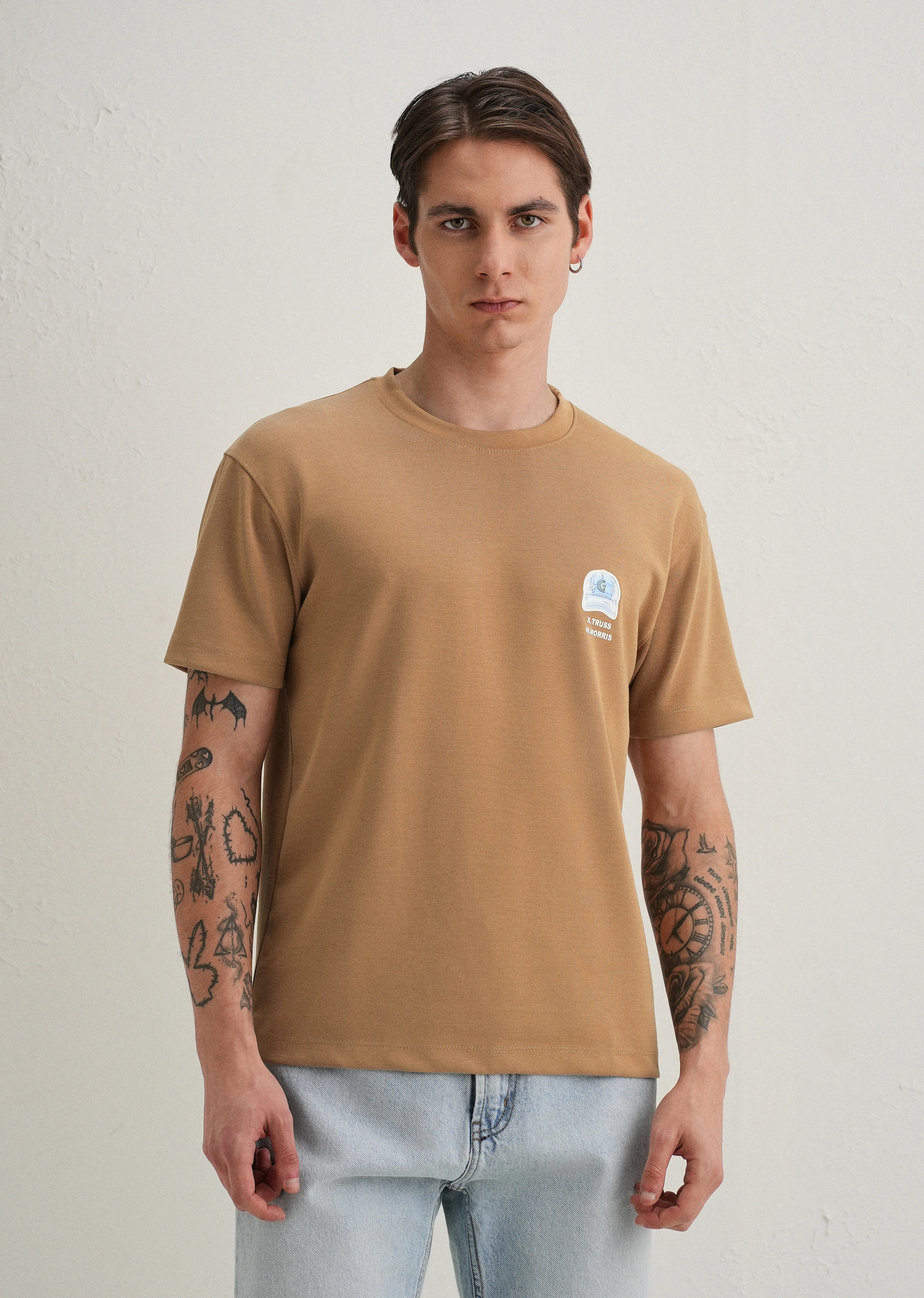 Tan Textured Back Print T-Shirt - Image 4